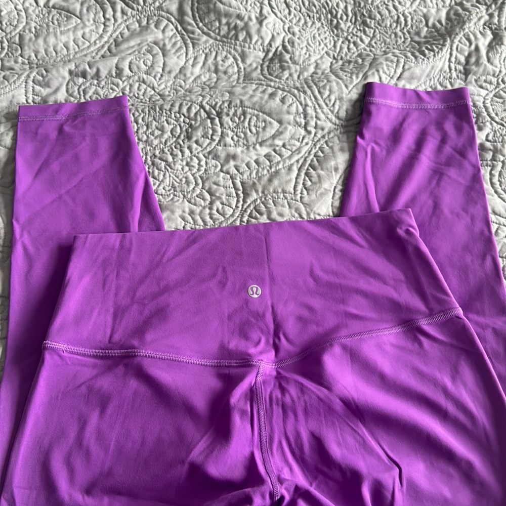 Lululemon align 23 in purple EUC
